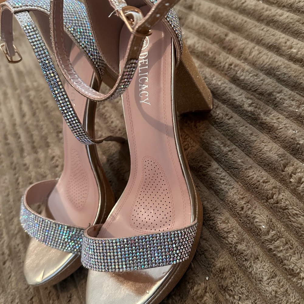Delicacy gold Rhinestone Heels